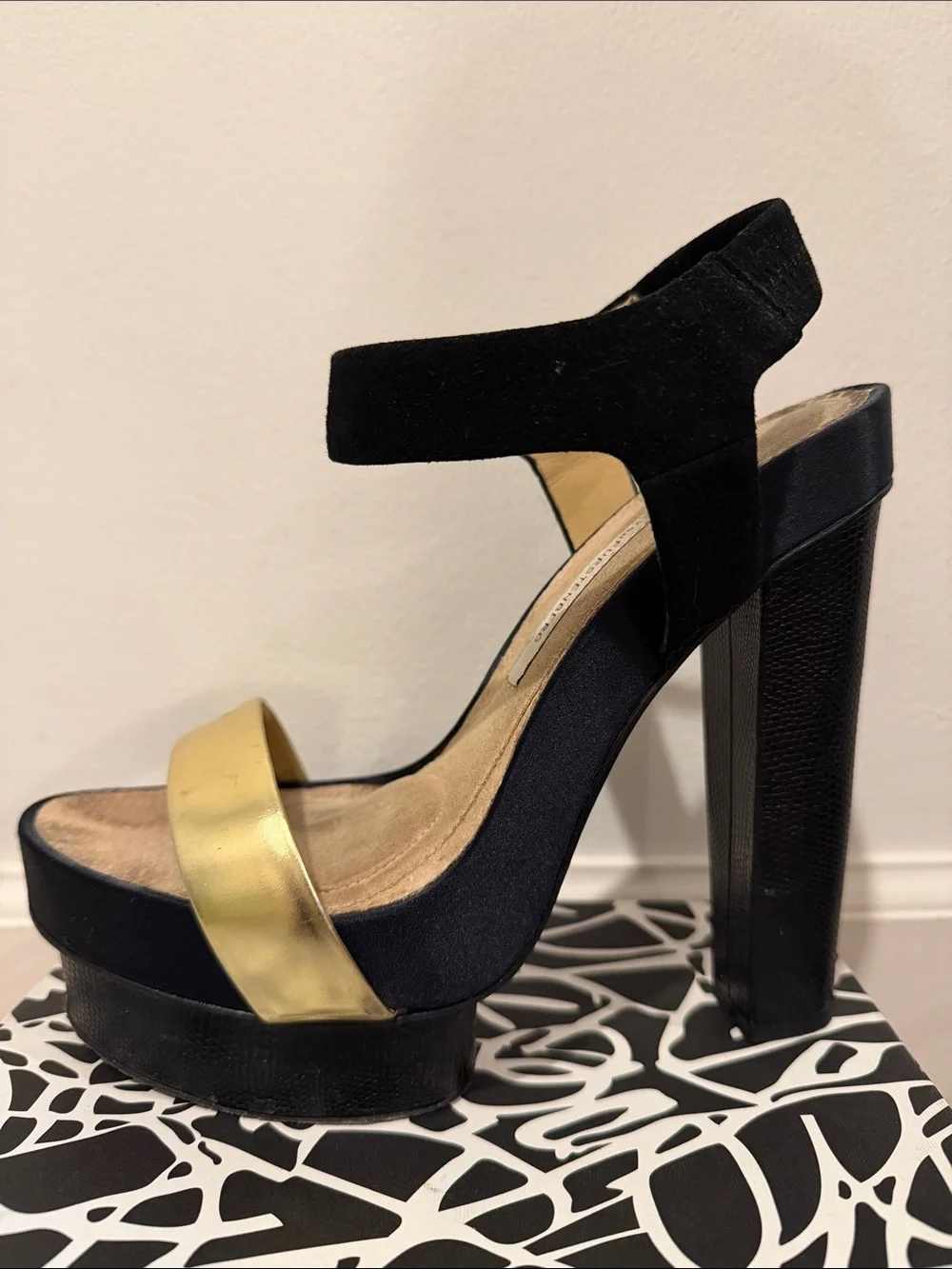 Diane Von Furstenberg Black and Gold Platform Block Heel Sandals